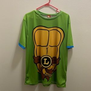 Never worn. Leonardo tmnt shirt.